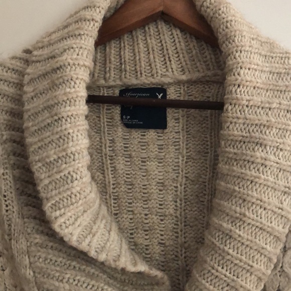 Abercrombie cardigan - Picture 2 of 2